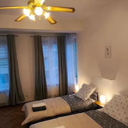 Wroclove Wszedzie Spacerkiem Apartamento *